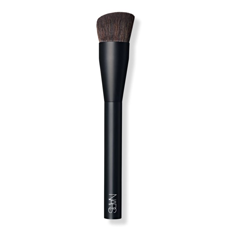 #17 Cream Cheek Brush