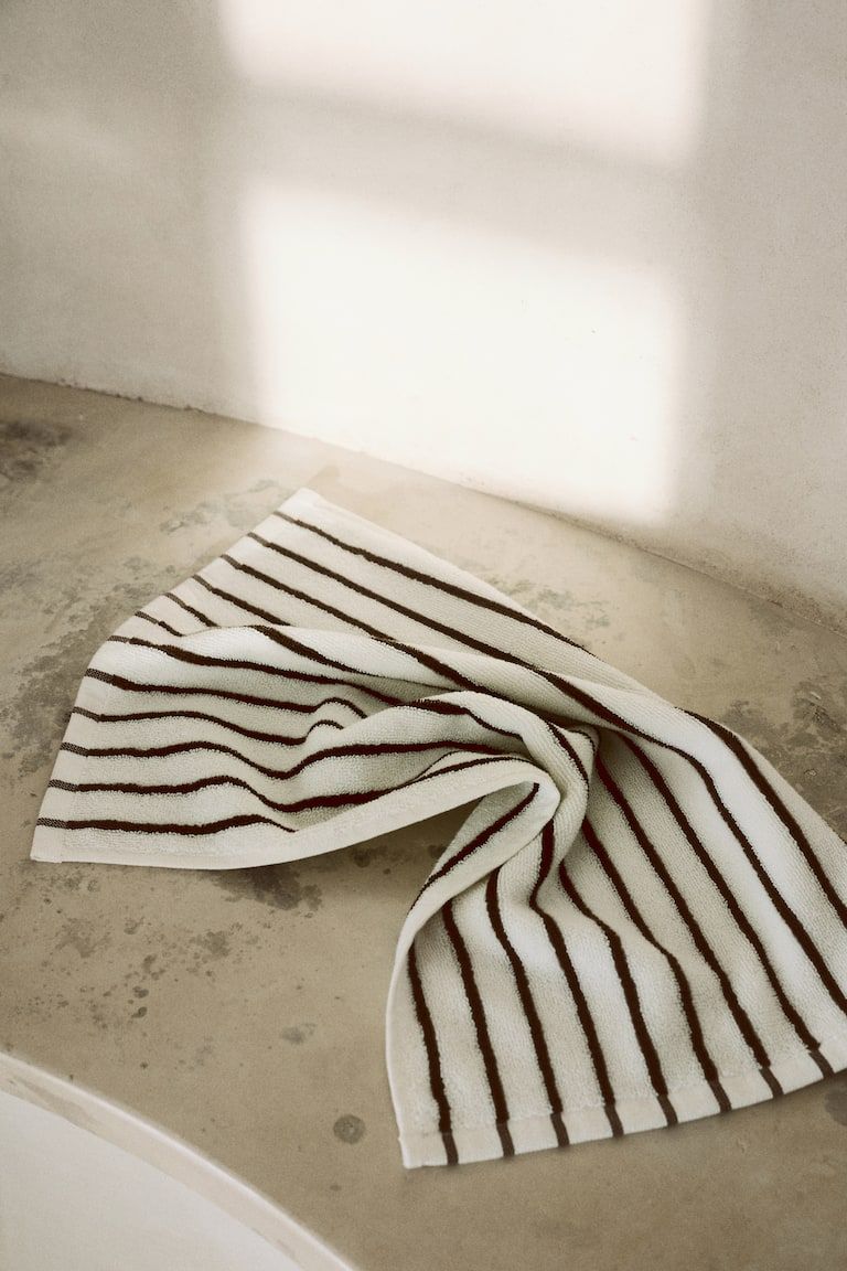 2-Pack Cotton Terry Guest Towels