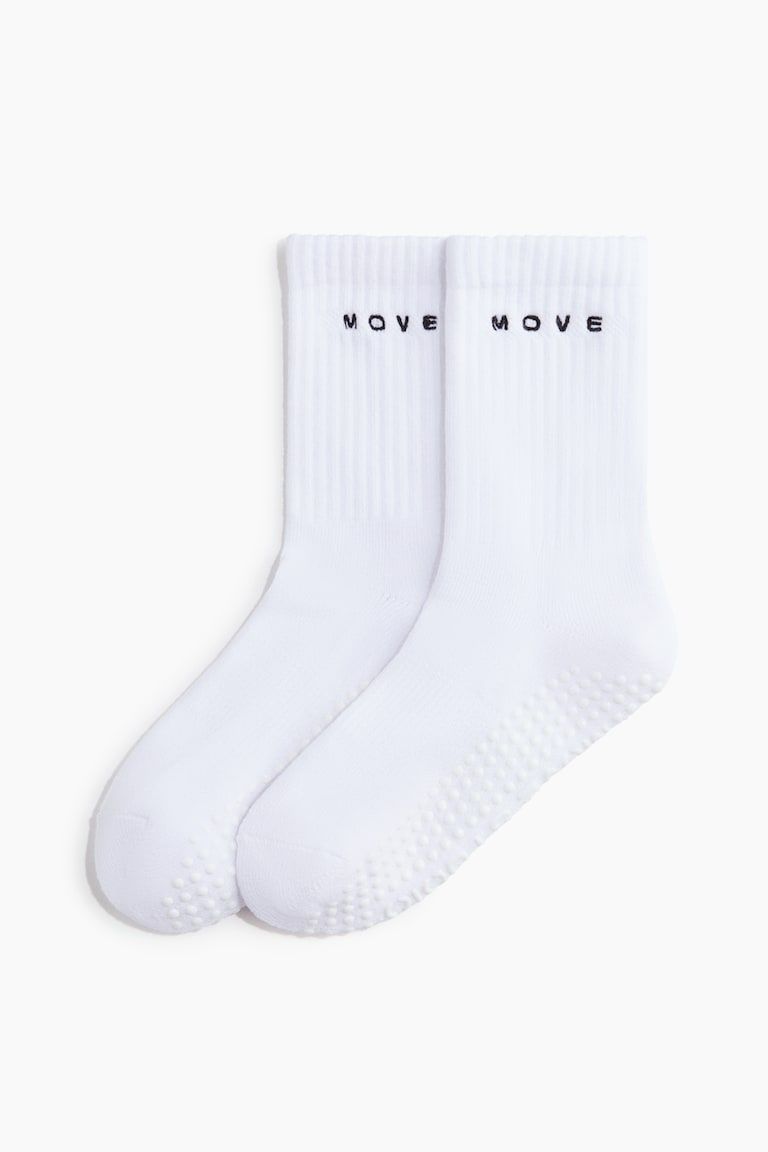 2-Pack Non-Slip Sports Socks