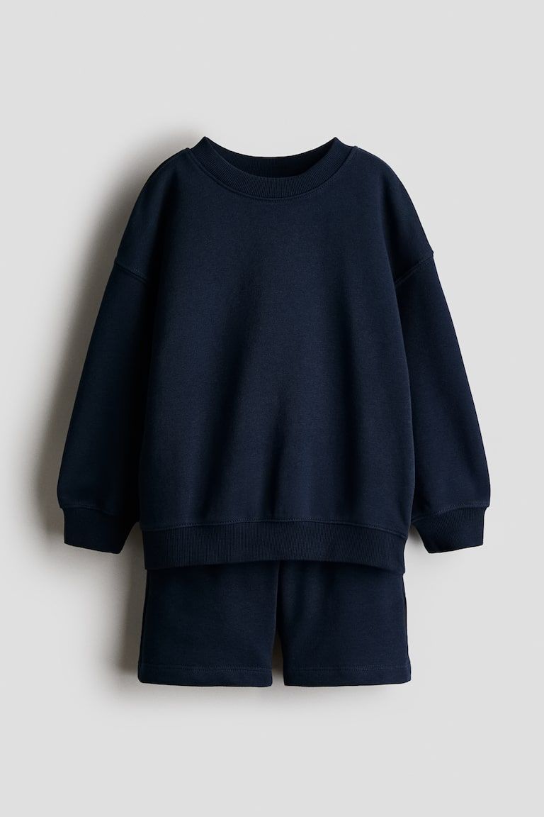 2-Piece Sweatshirt and Sweatshorts Set