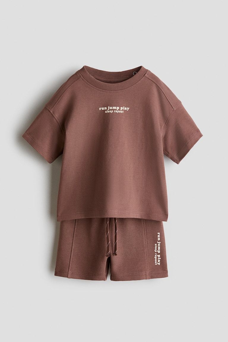2-Piece T-Shirt and Shorts Set