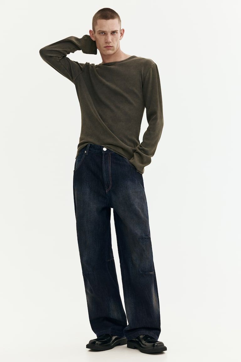 Baggy Darted Jeans