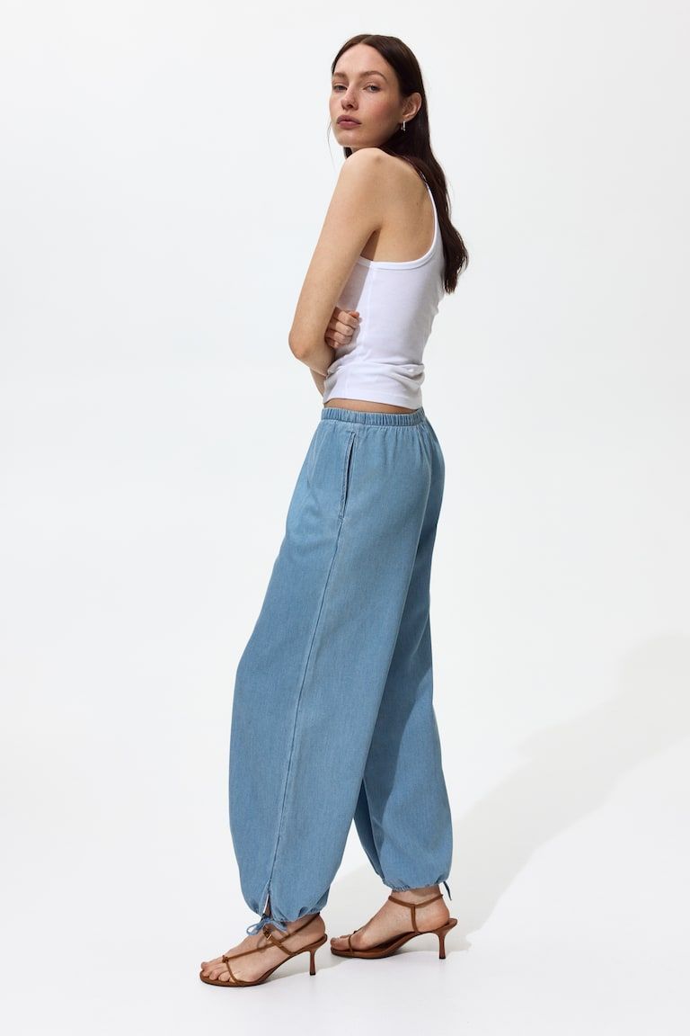 Balloon-Leg Denim Pants