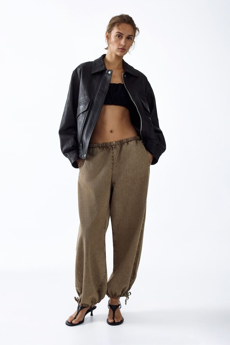 Balloon-Leg Denim Pants