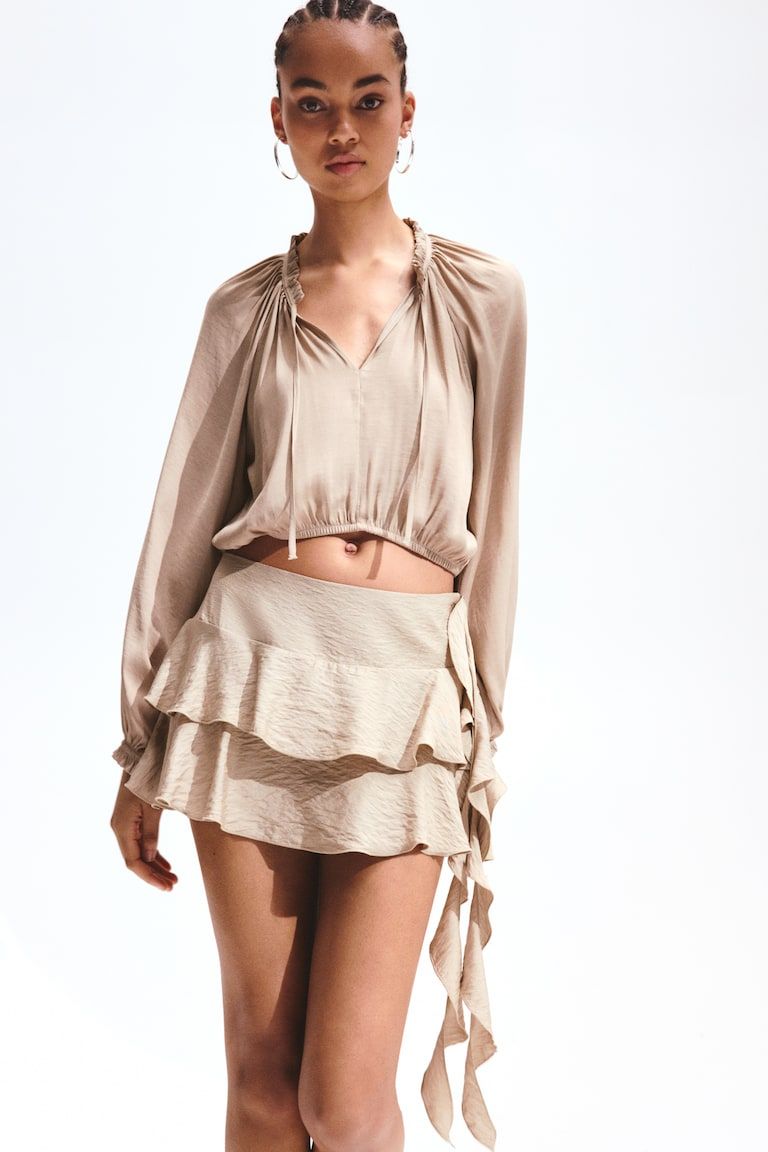 Balloon-Sleeved Blouse