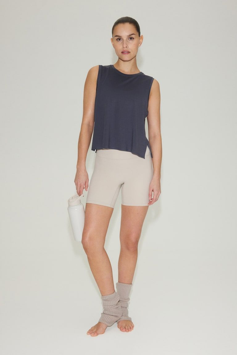 Boxy Sports Tank Top with DryMove™