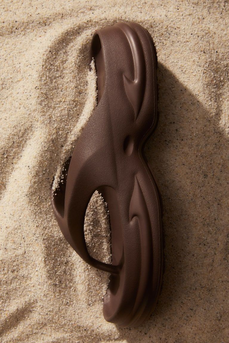 Chunky Flip-Flops
