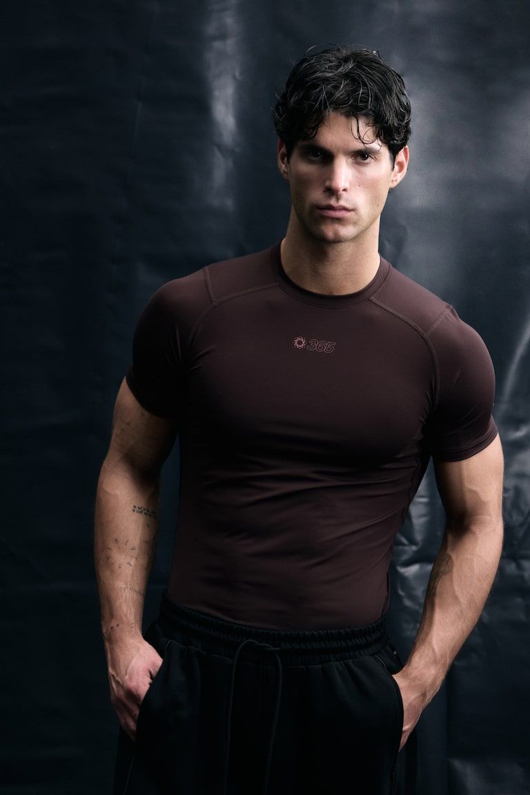 Compression-Fit Sports T-Shirt with DryMove™
