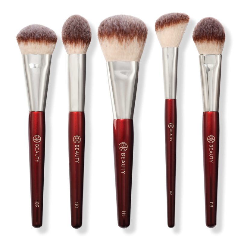 Core Line Extension Face Brush Set