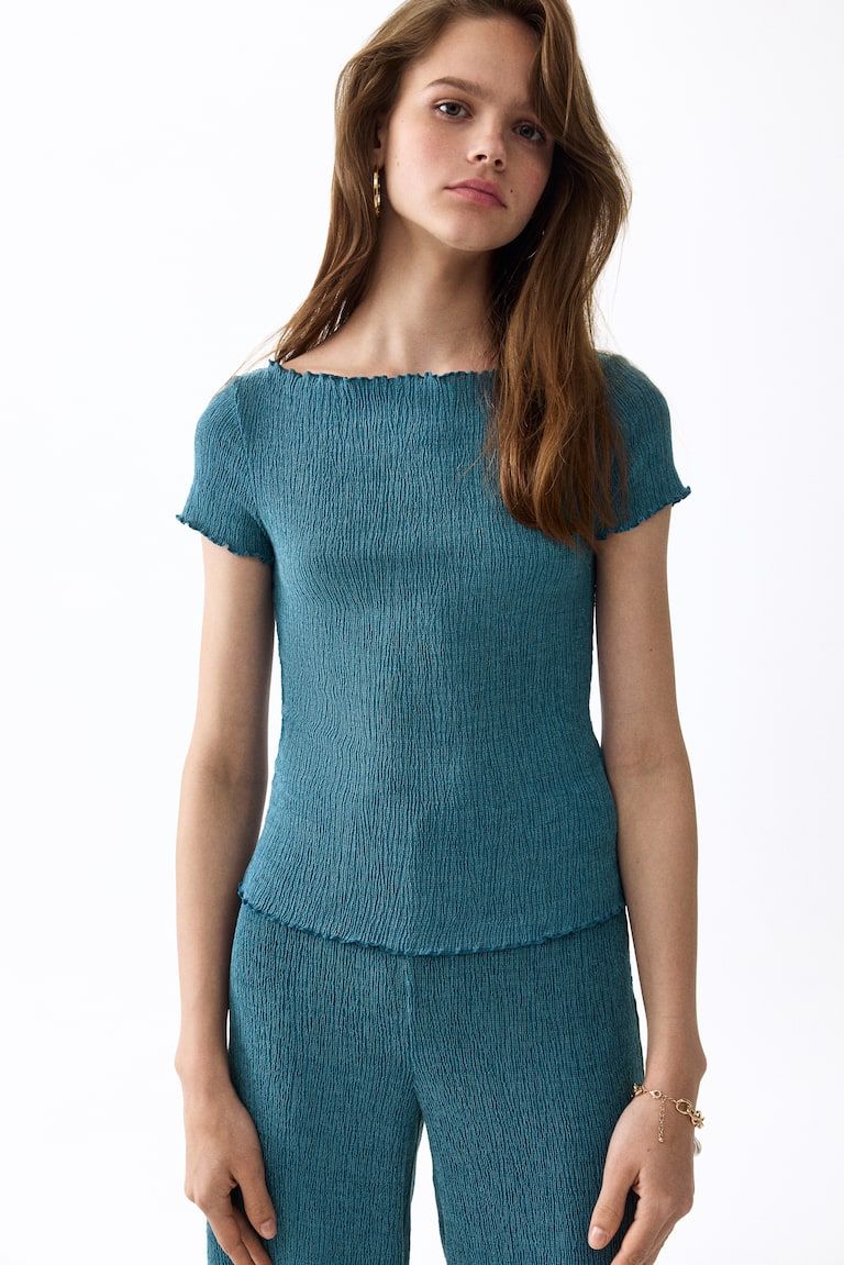 Crinkled Boat-Neck Top