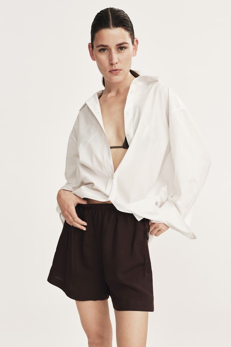 Drawstring-Detail Linen-Blend Shorts