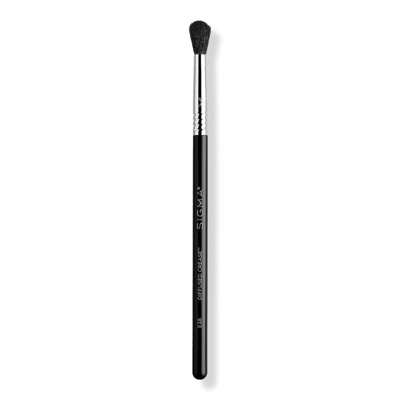 E38 Diffused Crease Brush