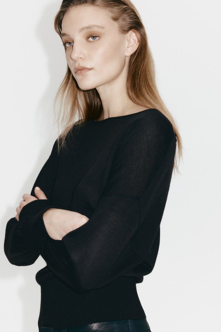 Fine-Knit One-Shoulder Top