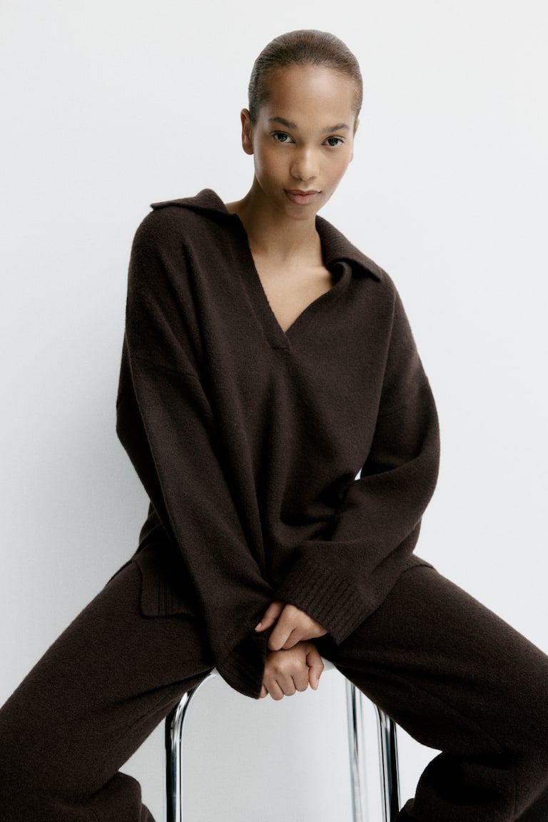 Fine-Knit Sweater with Collar