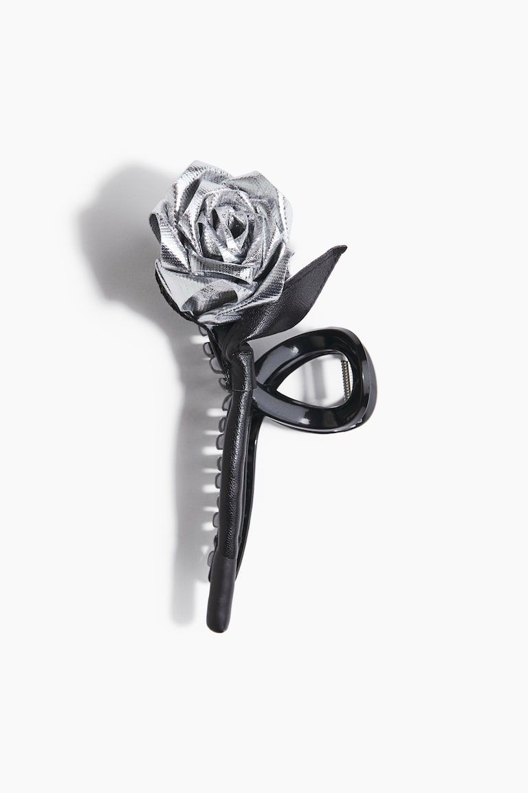 Flower-Detail Hair Claw