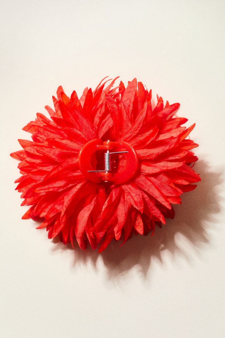 Flower-Look Hair Claw