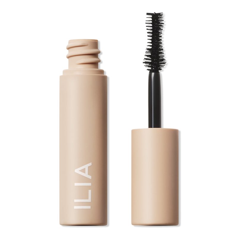 Fullest Volumizing Mascara - 0.130 oz
