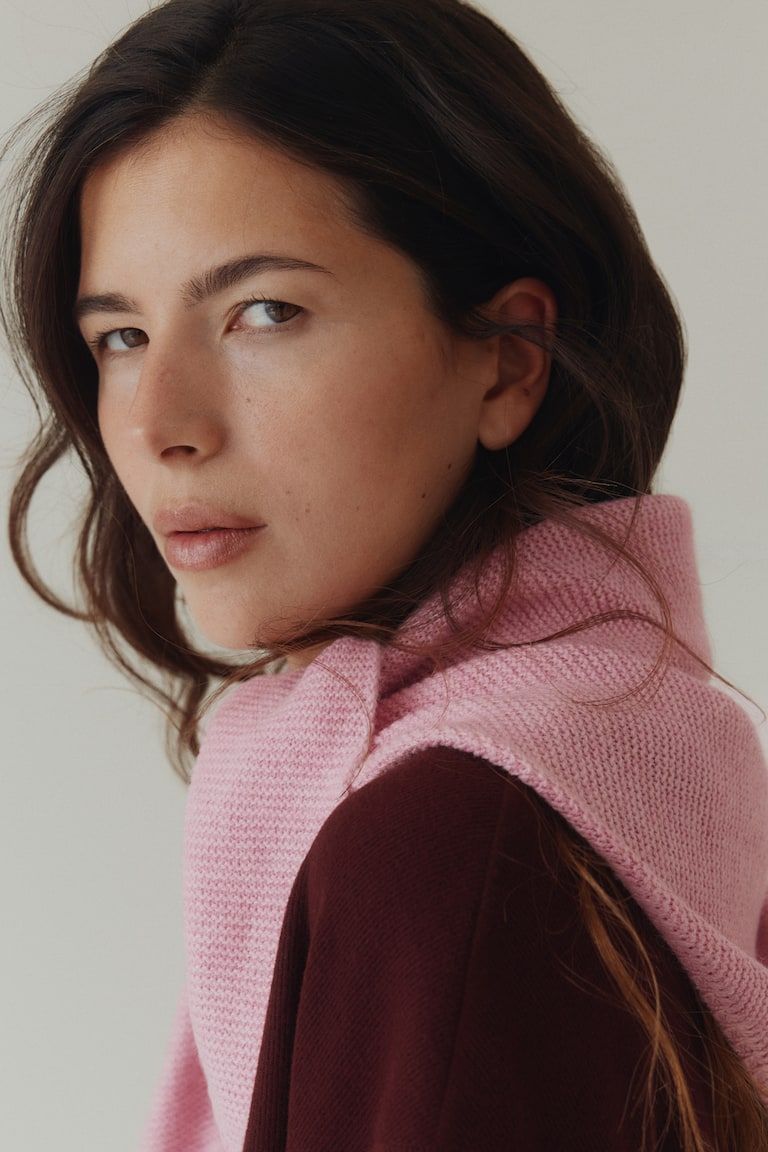 Garter-Stitched Triangle Scarf