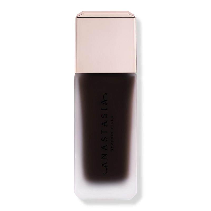 Impeccable Blurring Second-Skin Matte Foundation - 10.5N