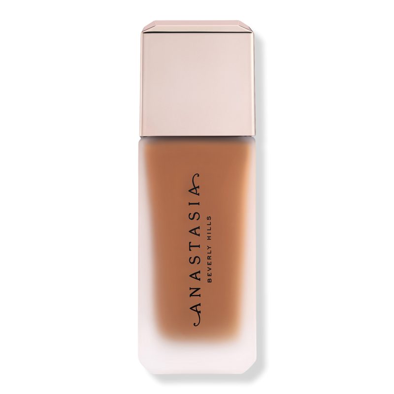 Impeccable Blurring Second-Skin Matte Foundation - 5.5N