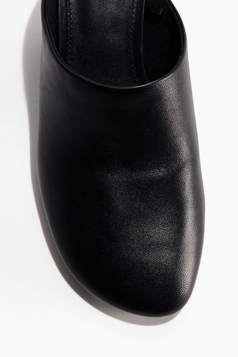 Kitten-Heeled Leather Mules