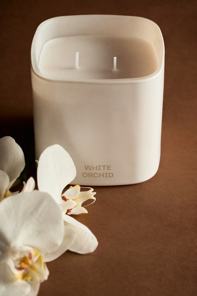 Large Scented Candle in Glass Holder