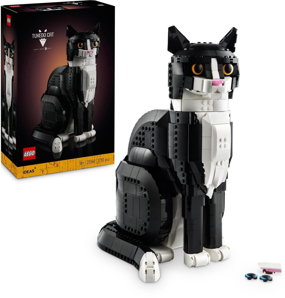 LEGO® Ideas 21349 Black and White Cat