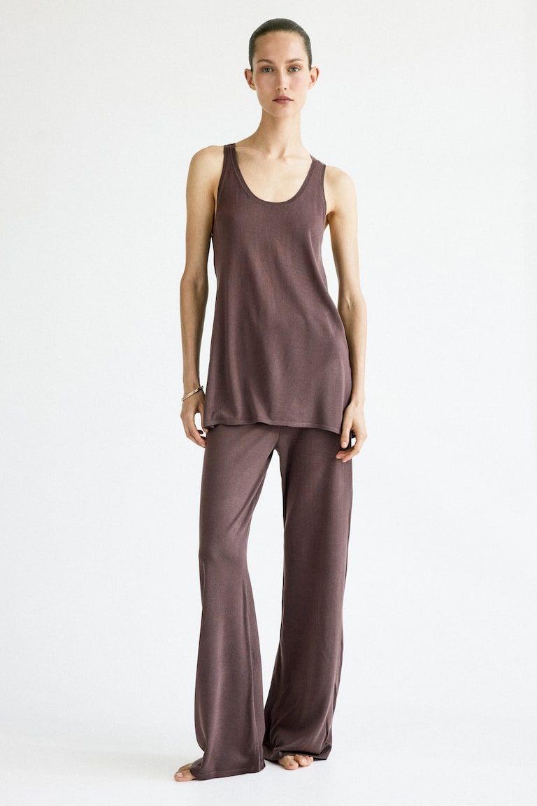 Long Fine-Knit Top