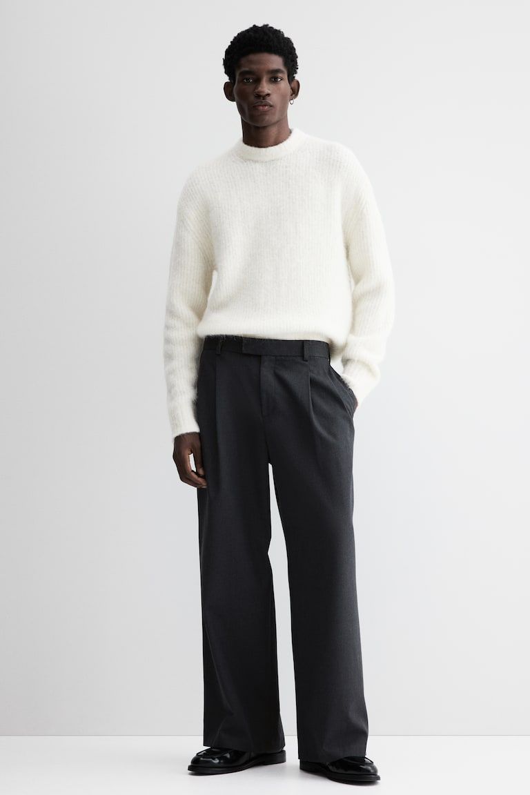 Loose-Fit Pants