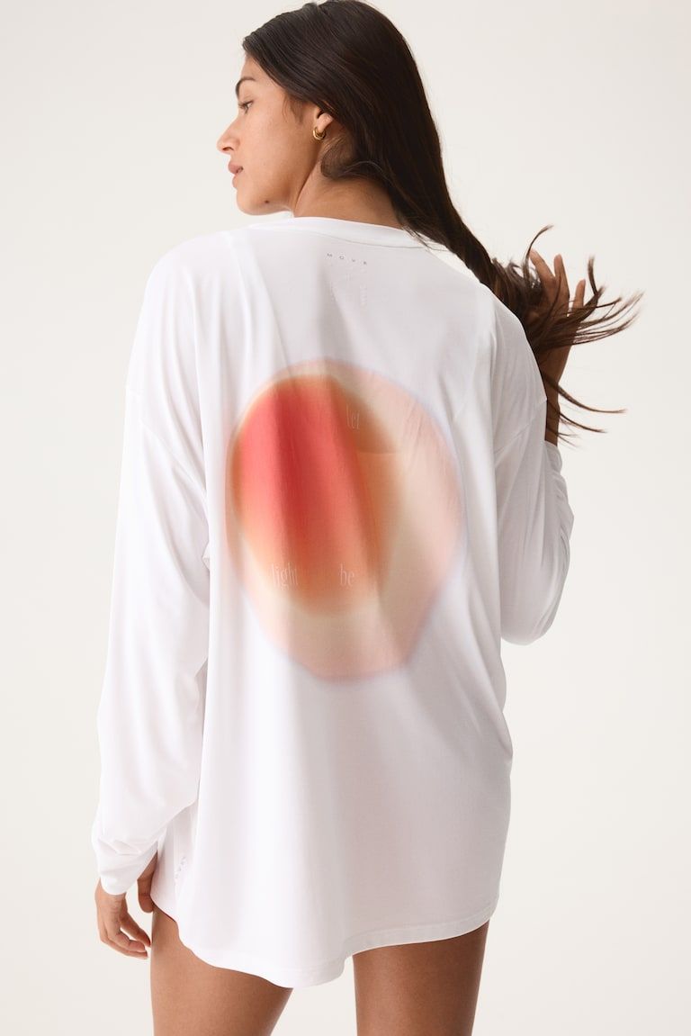 Loose-Fit Running Top with DryMove™