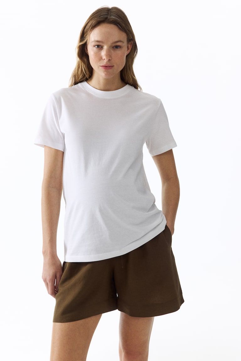 MAMA Linen-Blend Shorts