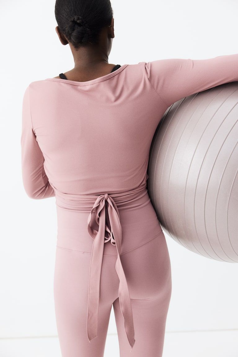 MAMA Short Wrap Top