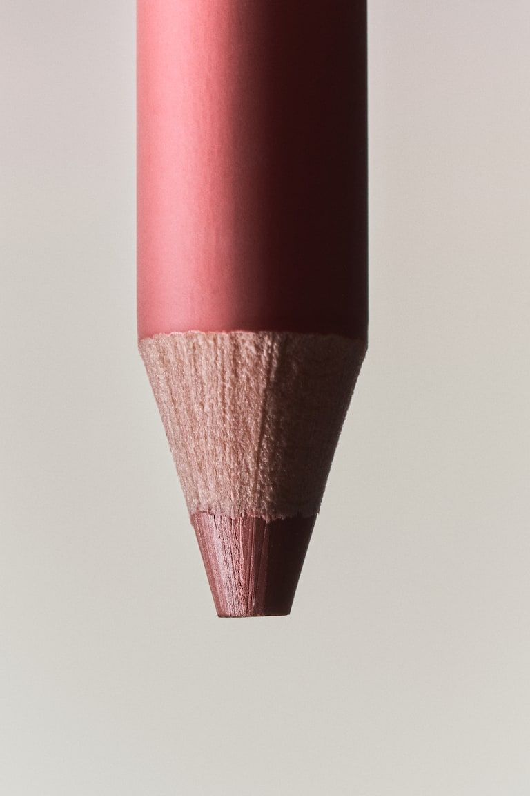Matte Lip Crayon