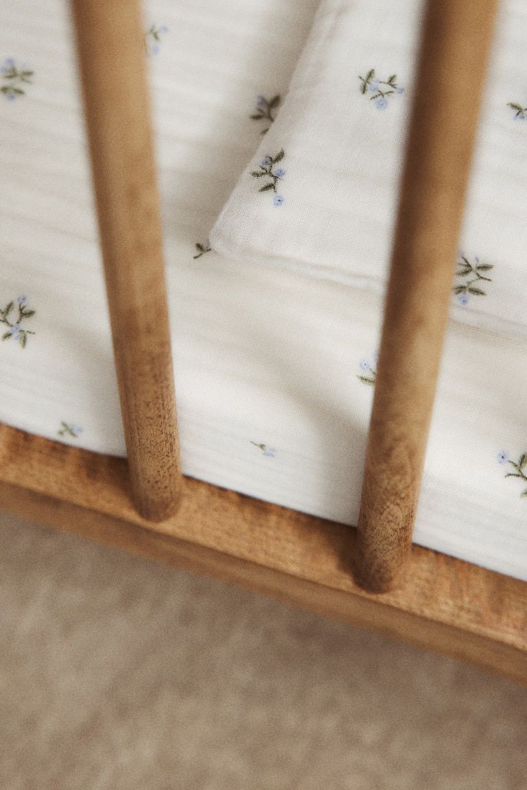 Muslin Fitted Crib Sheet