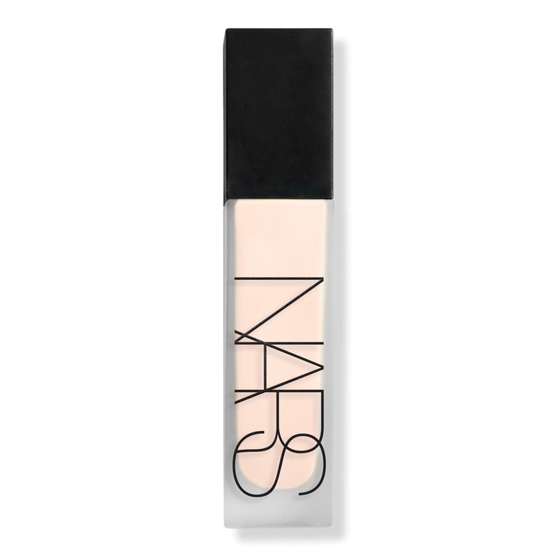 Natural Matte Longwear Foundation - Yulong