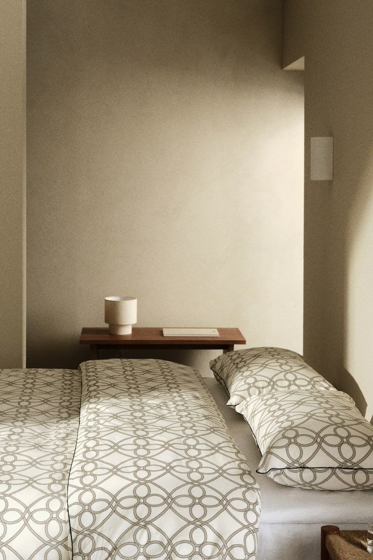 Patterned King/Queen Duvet Cover Set