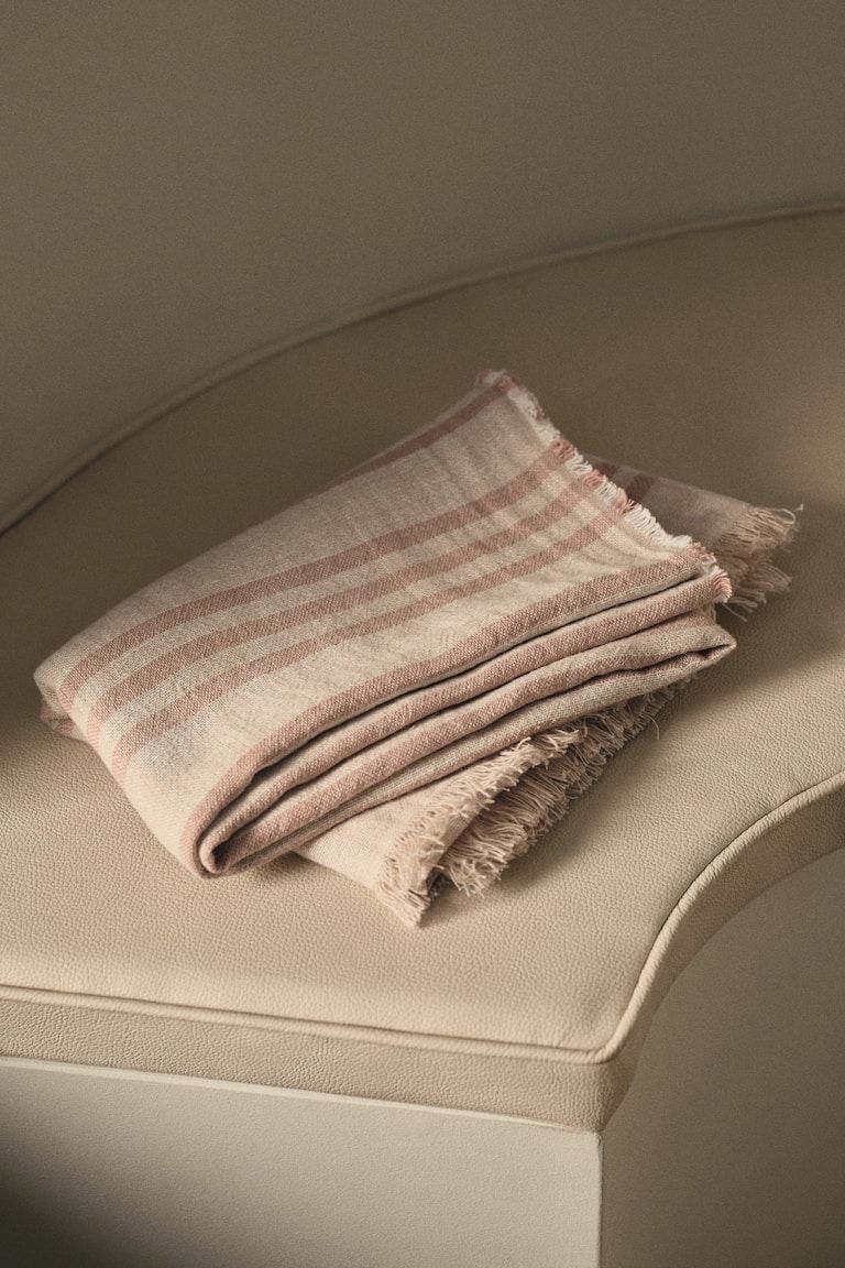 Patterned Linen Throw