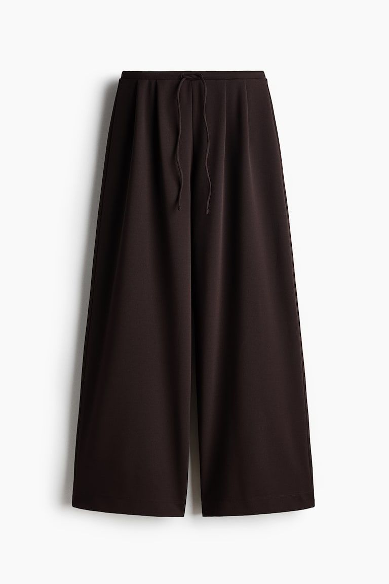 Pleated Drawstring Pants