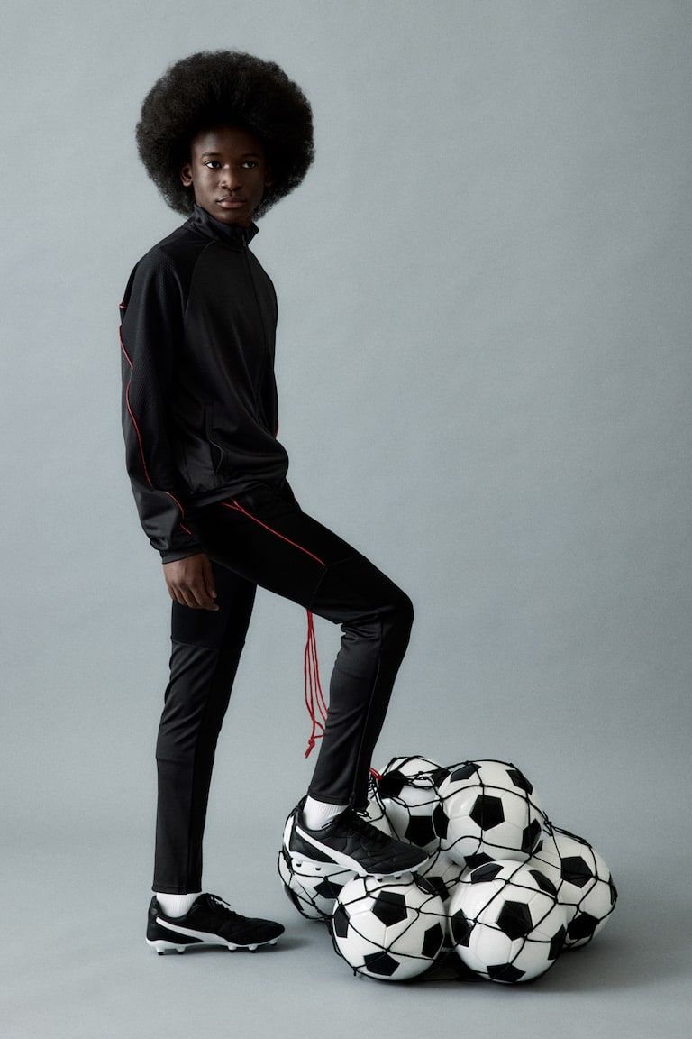 Regular-Fit Soccer Pants with DryMove™