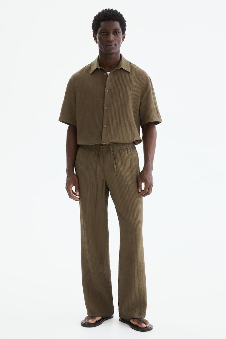 Relaxed-Fit Textured Pants
