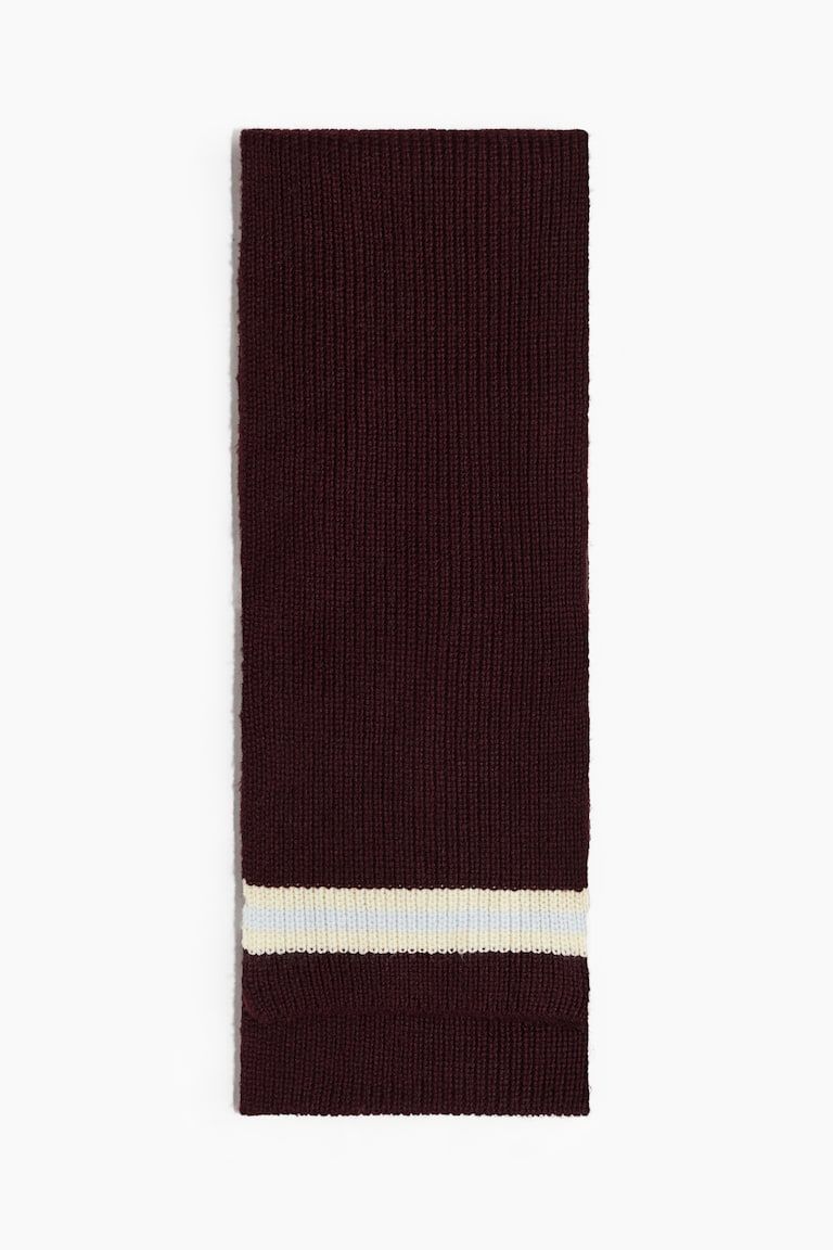 Rib-Knit Scarf
