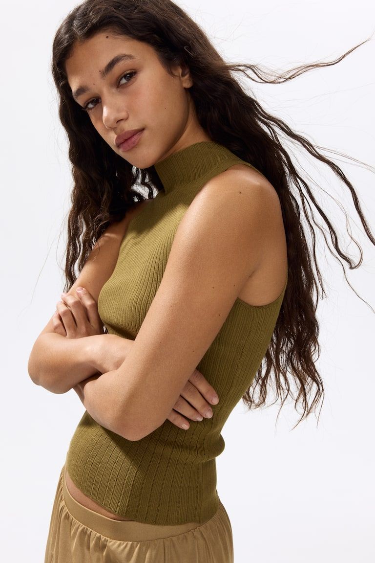 Rib-knit turtleneck top