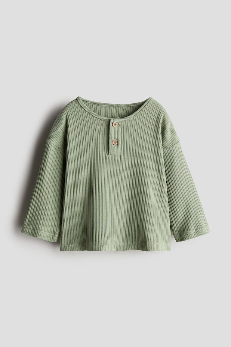 Ribbed Henley Shirt