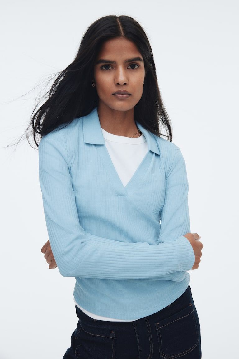 Ribbed Top with Collar