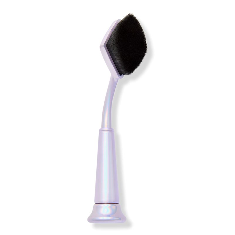 Shape Tape Blur Concealer Brush