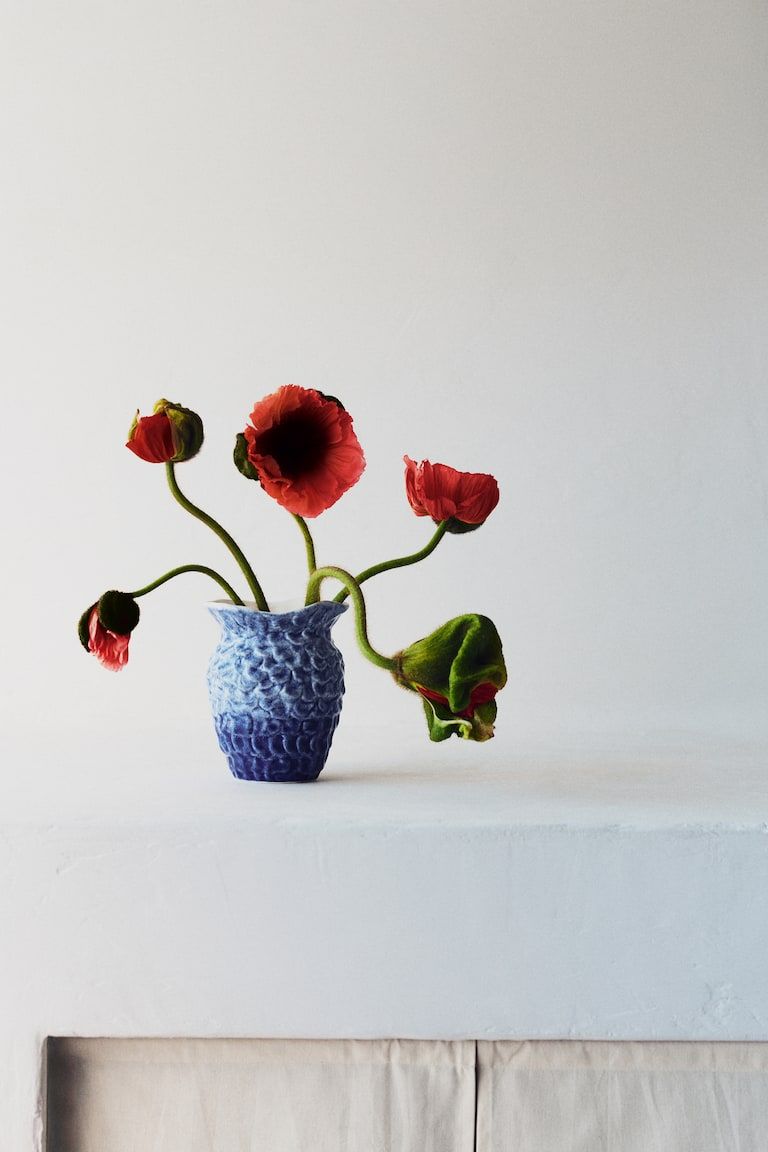 Small sea-inspired stoneware vase