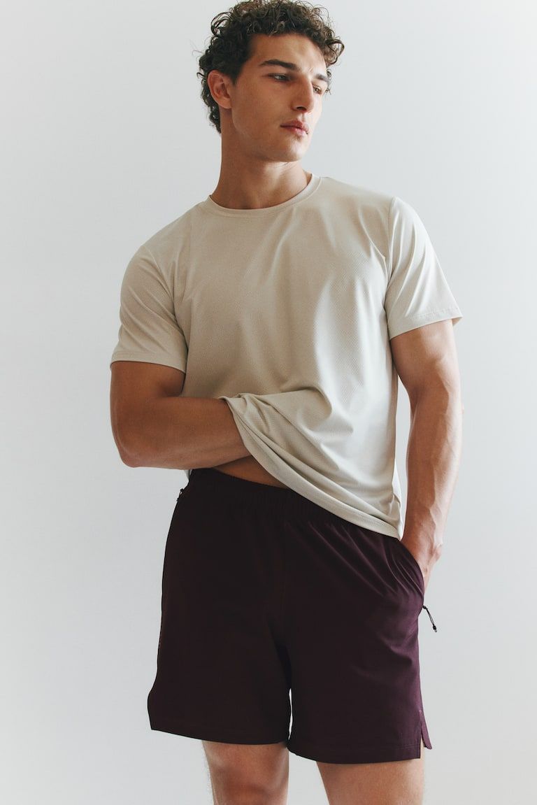 Sports Shorts with DryMove™