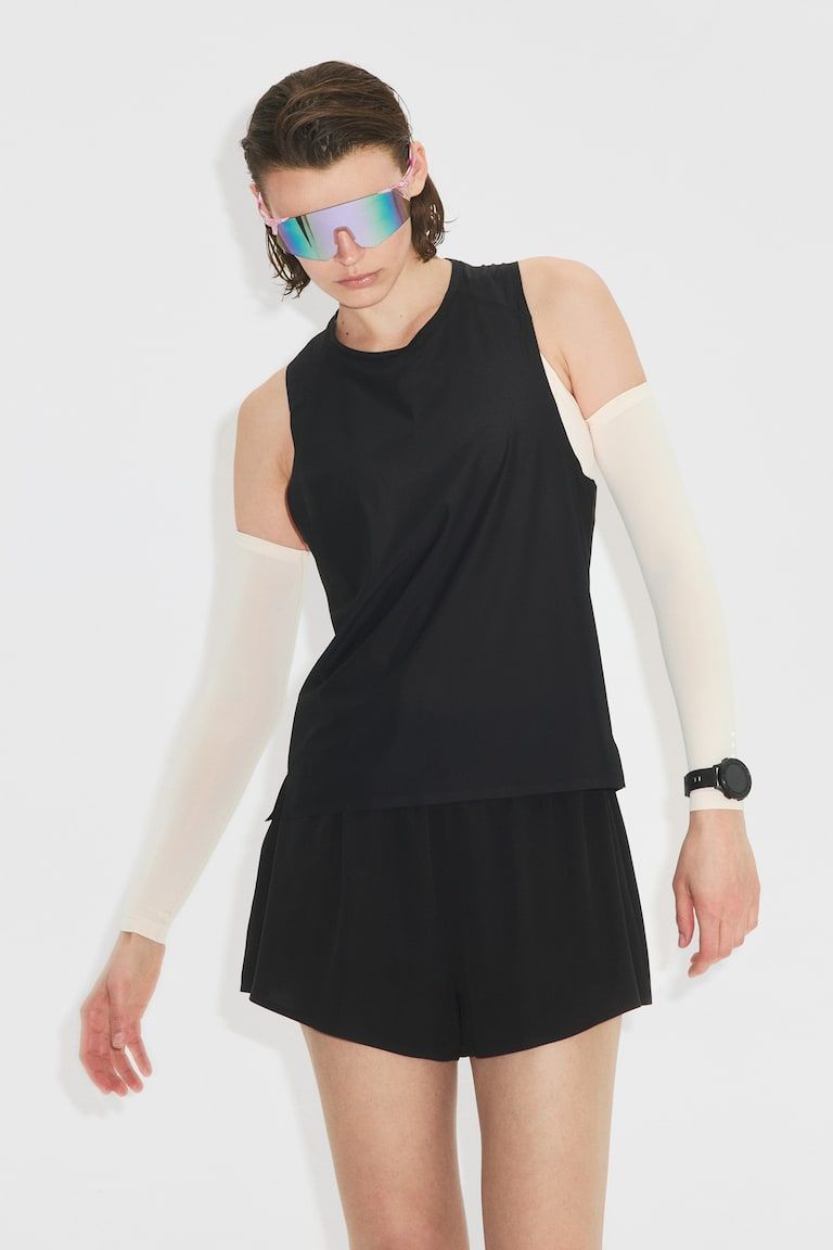 Sports Tank Top with DryMove™