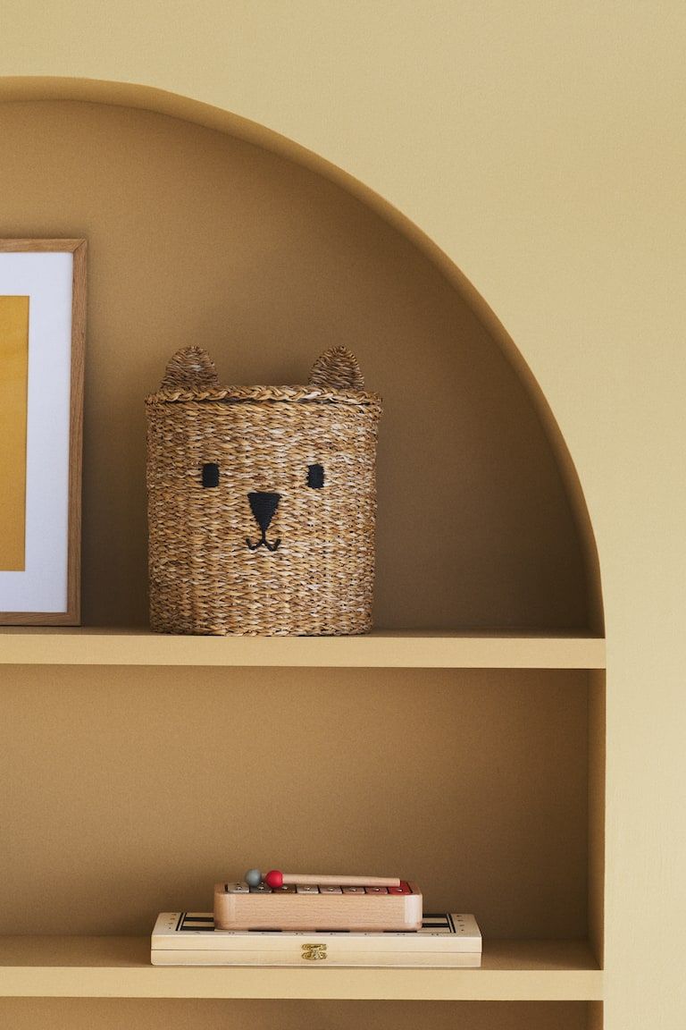 Storage Basket with Lid
