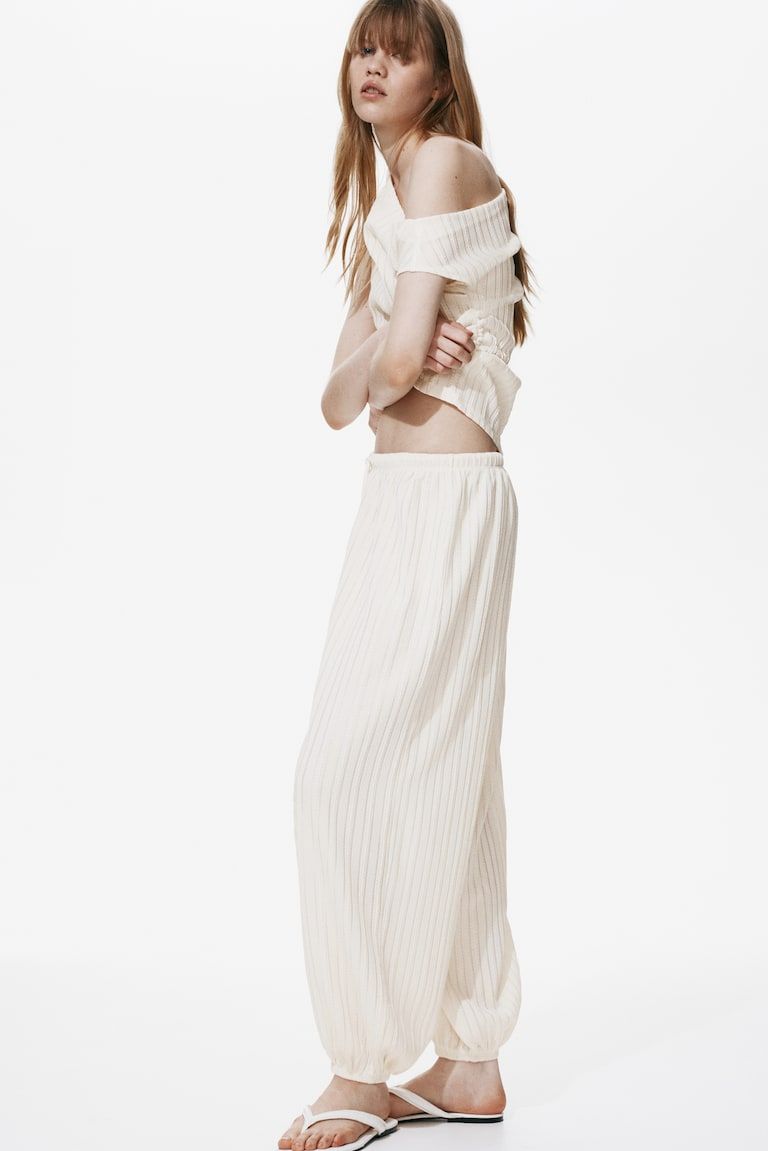 Textured Balloon-Leg Pants